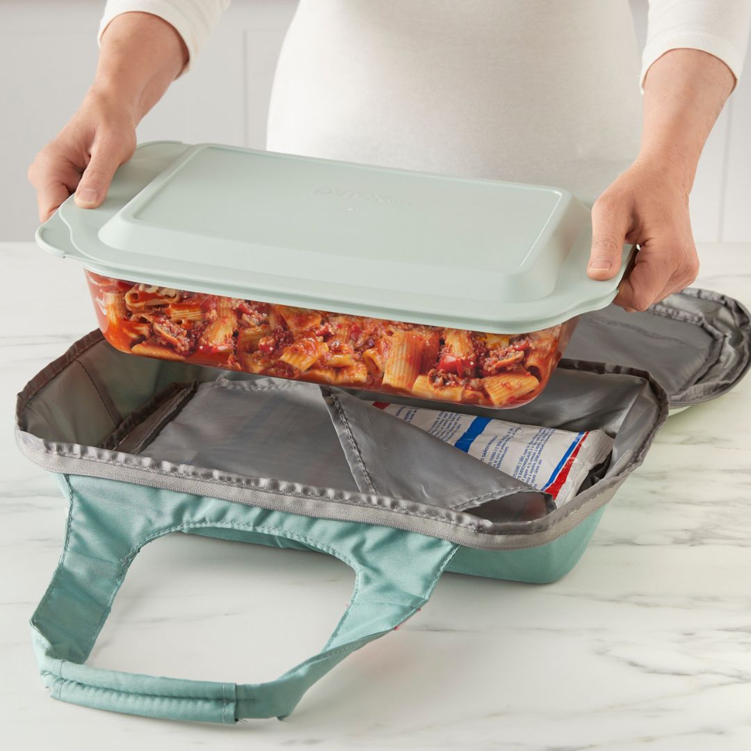 Pyrex® Deep Portable 4-piece Glass Baking Dish Set Portable Set, Green Sage Lid