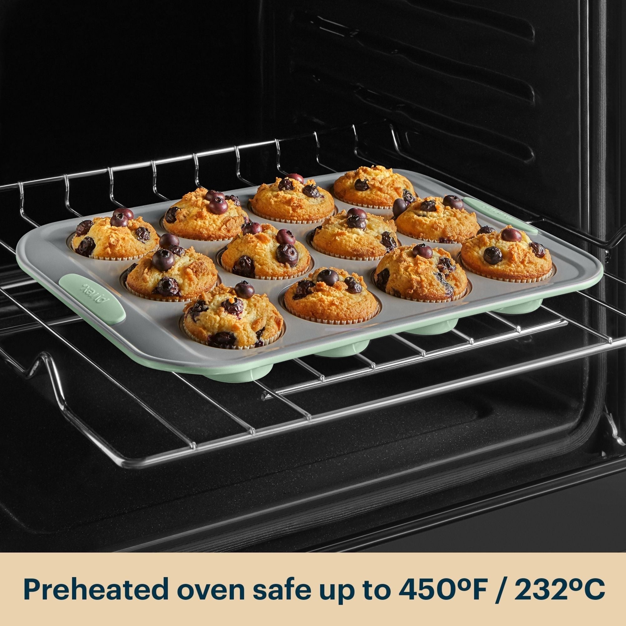 Pyrex® Metal Bakeware 3-Piece Set in Sage