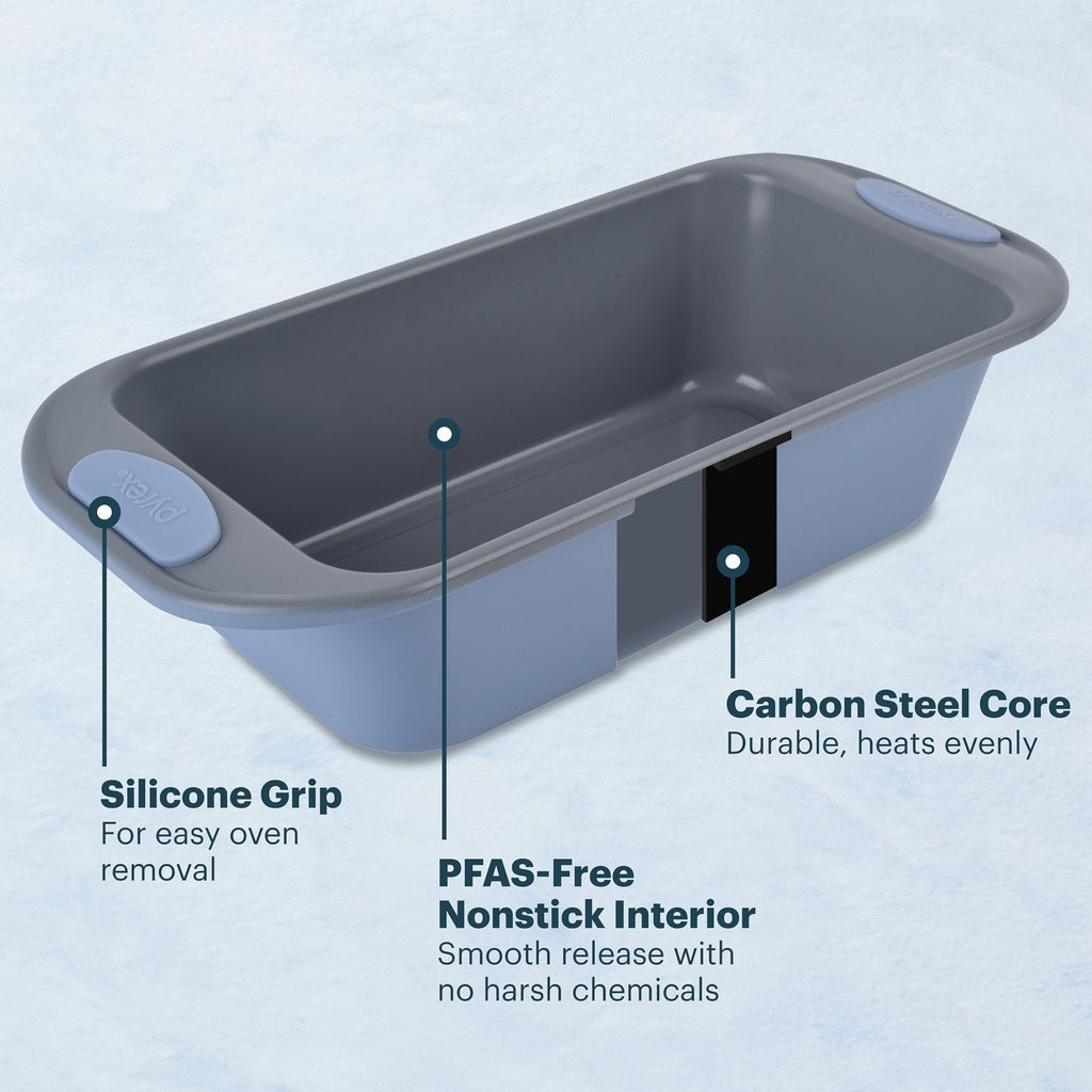 Pyrex® Metal Bakeware 8-Piece Set in Cerulean