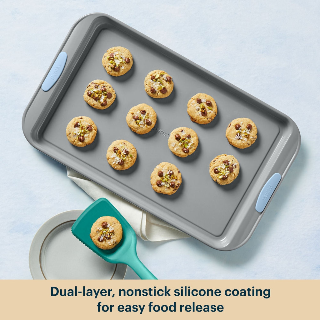 Pyrex® Metal Bakeware 3-Piece Set in Cerulean